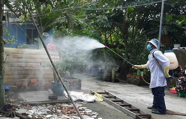 Chủ động gi&amp;aacute;m s&amp;aacute;t, kịp thời ph&amp;aacute;t hiện, xử l&amp;yacute; dứt điểm c&amp;aacute;c ổ dịch khi mới ph&amp;aacute;t hiện, ở phạm vi hẹp