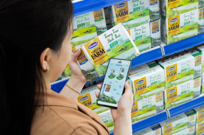 Chuyện 'hậu trường' t&amp;igrave;m hiểu 'l&amp;yacute; lịch' d&amp;ograve;ng sữa tươi Green Farm mới đang khiến c&amp;aacute;c mẹ t&amp;ograve; m&amp;ograve; - Ảnh 4