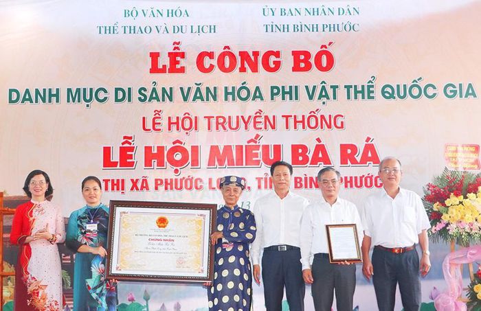 Lễ hội Miếu B&amp;agrave; R&amp;aacute; được c&amp;ocirc;ng nhận di sản  văn h&amp;oacute;a phi vật thể quốc gia