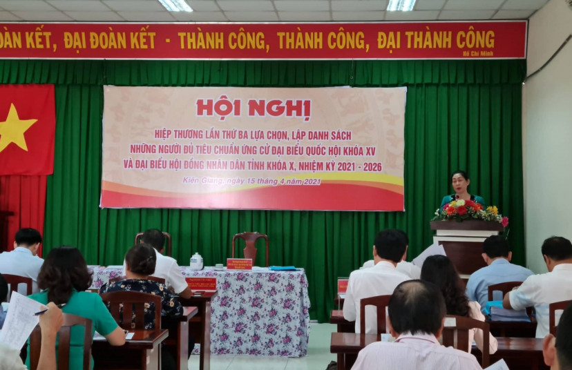 Quang cảnh buổi hội nghị