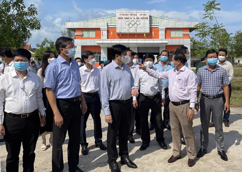 Bộ trưởng Bộ Y tế Nguyễn Thanh Long vừa c&amp;oacute; buổi l&amp;agrave;m việc với l&amp;atilde;nh đạo tỉnh Ki&amp;ecirc;n Giang về ph&amp;ograve;ng, chốn dịch bệnh Covid-19