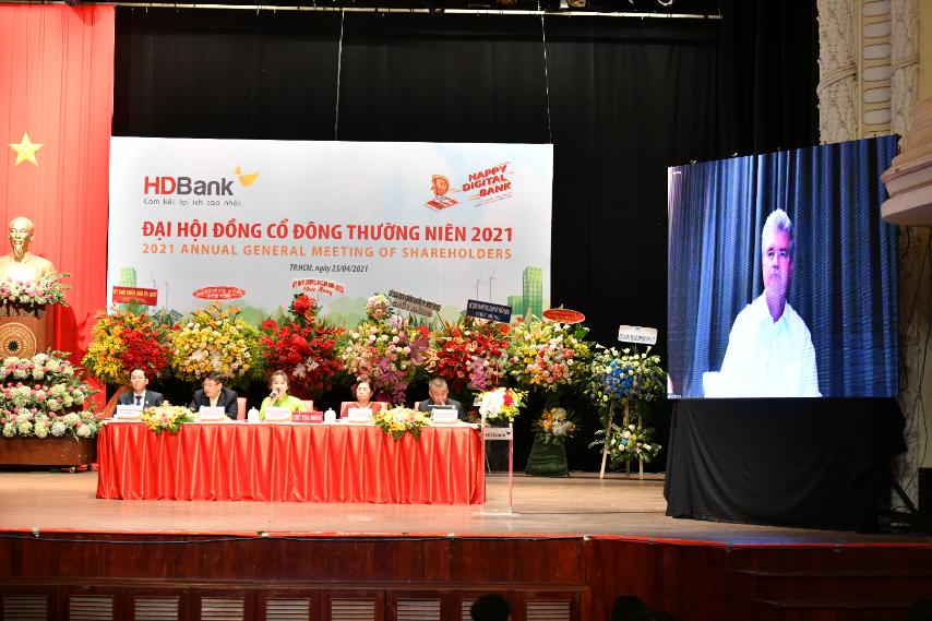 Cổ đ&amp;ocirc;ng Petri Deryng tham dự Đại hội qua zoom