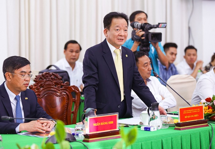 &amp;Ocirc;ng Đỗ Quang Hiển, Chủ tịch Tập đo&amp;agrave;n T&amp;amp;T Group ph&amp;aacute;t biểu tại buổi l&amp;agrave;m việc với l&amp;atilde;nh đạo TP Cần Thơ ng&amp;agrave;y 24/4.