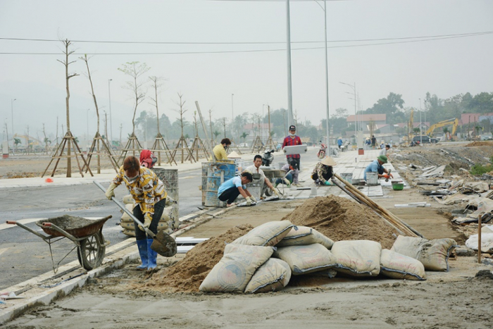 Nh&amp;agrave; thầu đang t&amp;iacute;ch cực ho&amp;agrave;n th&amp;agrave;nh dự &amp;aacute;n hạ tầng Thanh Sơn Riverside.
