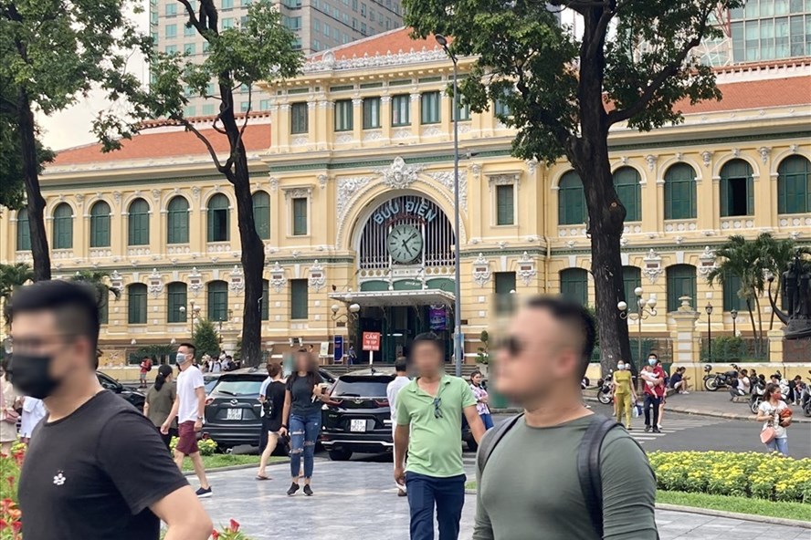 Người d&amp;acirc;n kh&amp;ocirc;ng đeo khẩu trang sẽ bị xử phạt nghi&amp;ecirc;m