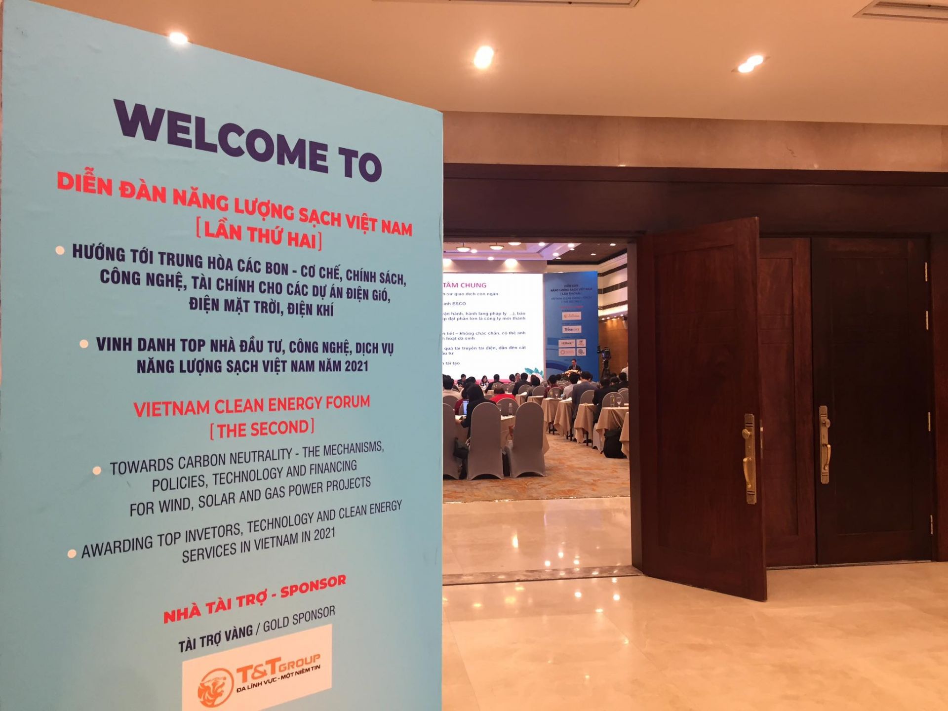 H&amp;igrave;nh ảnh trực tiếp tại sự kiện