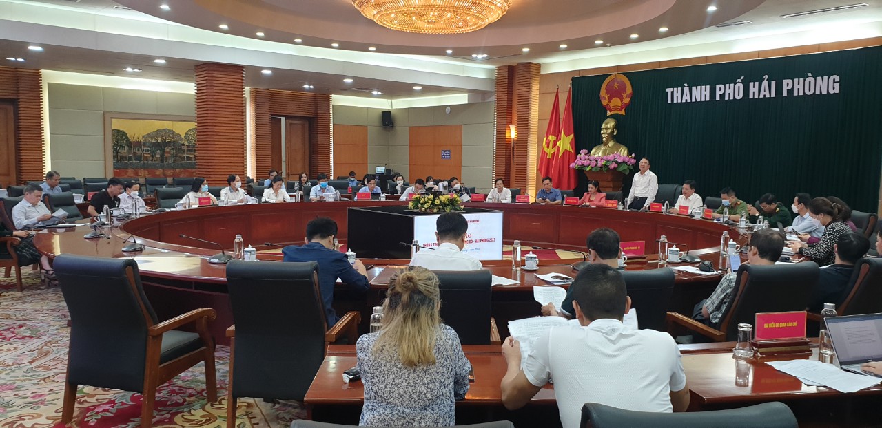 Quang cảnh cuộc họp Quang cảnh cuộc họp