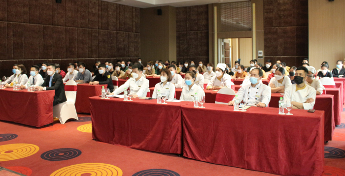 Tập huấn ATTP cho l&amp;atilde;nh đạo, nh&amp;acirc;n vi&amp;ecirc;n của Kh&amp;aacute;ch sạn Mường Thanh Ph&amp;uacute; Thọ