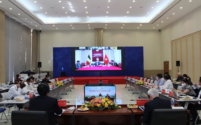 To&amp;agrave;n cảnh hội nghị