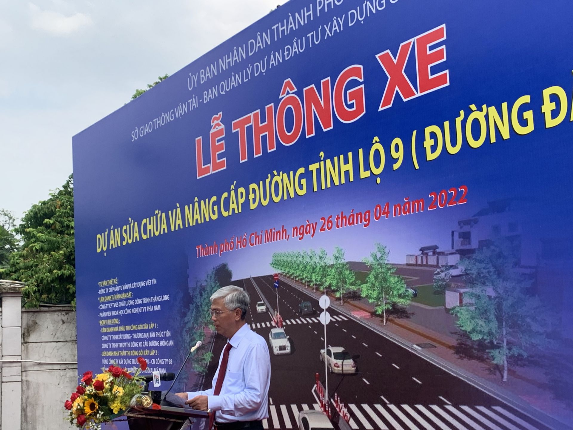 Ph&amp;oacute; chủ tịch UBND TP.HCM V&amp;otilde; Văn Hoan ph&amp;aacute;t biểu tại buổi lễ Ảnh: Mỹ Dung