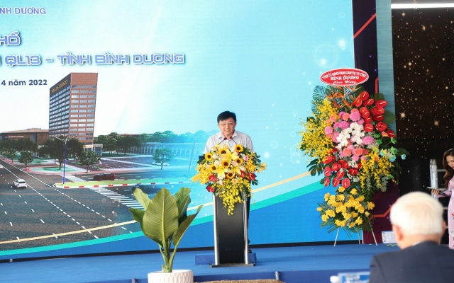 &amp;Ocirc;ng Nguyễn Văn Hữu, đại diện người d&amp;acirc;n đang sinh sống tại khu vực tuyến đường QL13 đi ngang qua, ph&amp;aacute;t biểu