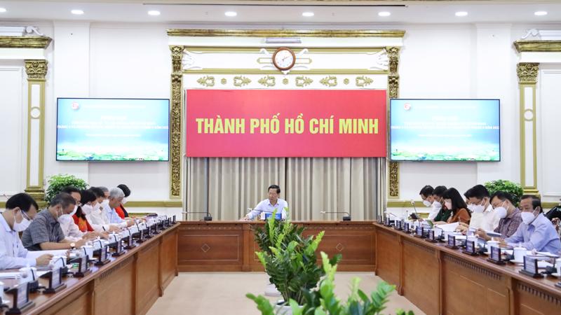 Ủy vi&amp;ecirc;n Ban Chấp h&amp;agrave;nh Trung ương Đảng, Ph&amp;oacute; B&amp;iacute; thư Thường trực Th&amp;agrave;nh ủy, Chủ tịch UBND TPHCM Phan Văn M&amp;atilde;i chủ tr&amp;igrave; phi&amp;ecirc;n họp chiều 26/4.