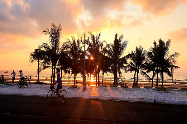 B&amp;igrave;nh minh tr&amp;ecirc;n biển Hải Ho&amp;agrave;