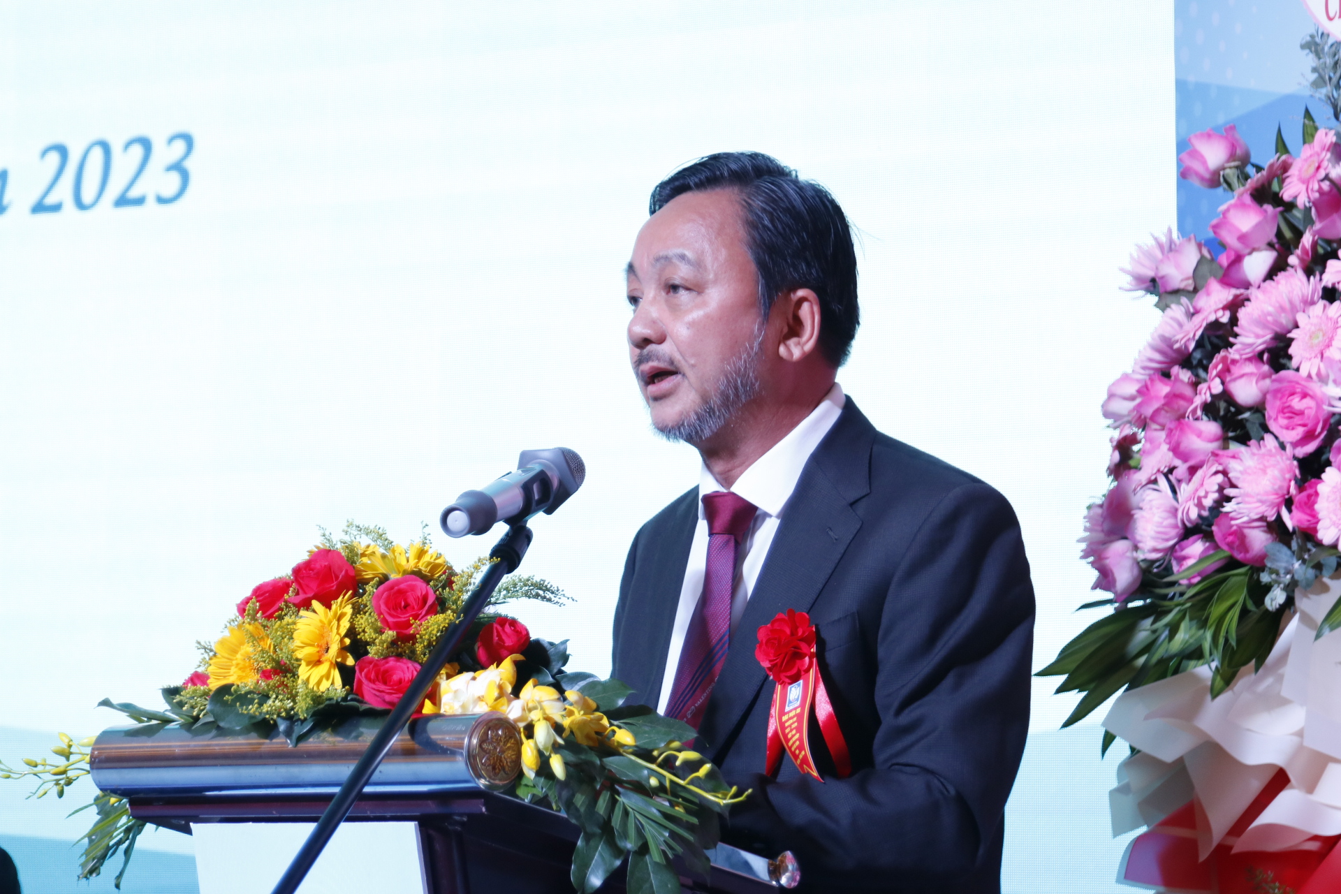 &amp;Ocirc;ng Phạm Văn Tri&amp;ecirc;m - Chủ tịch Hiệp hội DNNVV B&amp;agrave; Rịa Vũng T&amp;agrave;u ph&amp;aacute;t biểu tại Đại hội