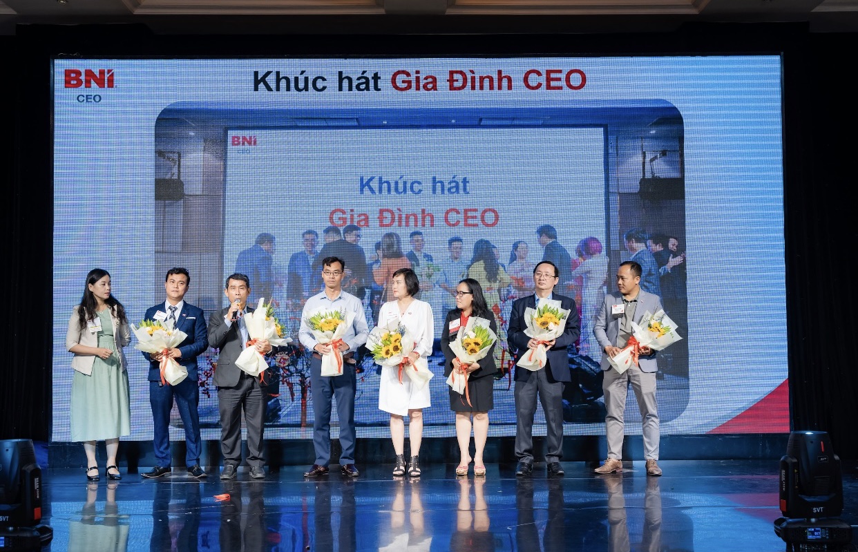 Th&amp;agrave;nh vi&amp;ecirc;n t&amp;aacute;i gia nhập v&amp;agrave; th&amp;agrave;nh vi&amp;ecirc;n mới gia nhập