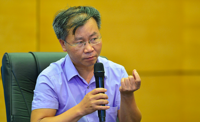 Chuy&amp;ecirc;n gia kinh tế Vũ Đ&amp;igrave;nh &amp;Aacute;nh, nguy&amp;ecirc;n Ph&amp;oacute; Viện trưởng Viện Nghi&amp;ecirc;n cứu thị trường - gi&amp;aacute; cả, Bộ T&amp;agrave;i ch&amp;iacute;nh. (Ảnh: NVCC).