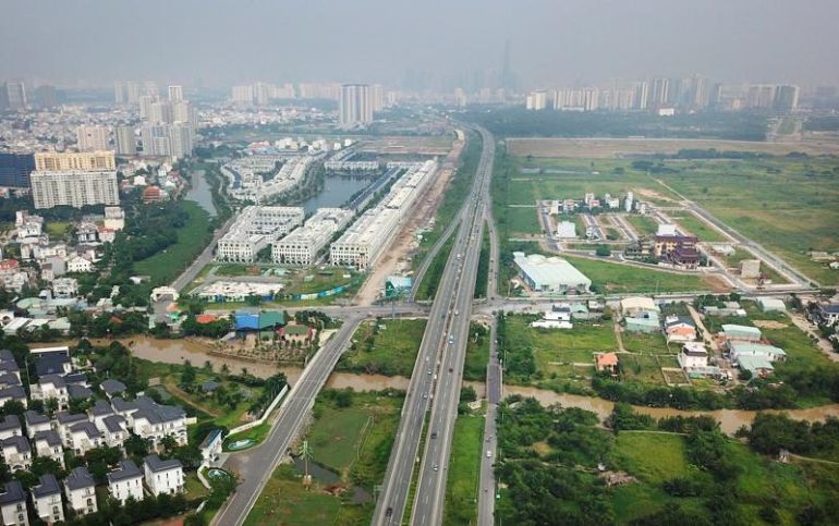 Ch&amp;iacute;nh phủ y&amp;ecirc;u cầu Bộ T&amp;agrave;i ch&amp;iacute;nh xem x&amp;eacute;t ho&amp;atilde;n gia hạn thuế đất năm 2023
