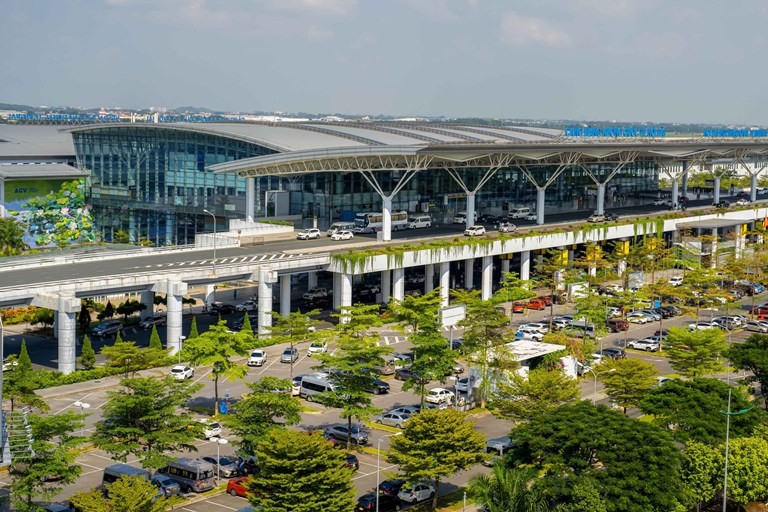 Ảnh minh họaS&amp;acirc;n bay Nội B&amp;agrave;i cũng được n&amp;acirc;ng cấp, cải tạo