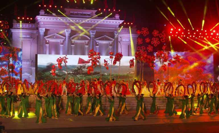 Lễ hội Hoa Phượng Đỏ - Hải Ph&amp;ograve;ng 2023 gắn với kỷ niệm 68 năm Ng&amp;agrave;y giải ph&amp;oacute;ng Hải Ph&amp;ograve;ng (13/5/1955 - 13/5/2023). Nguồn: Internet