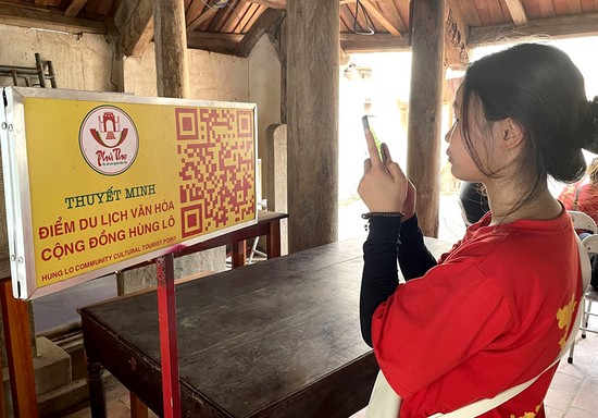 Thuyết minh tự động bằng c&amp;aacute;ch qu&amp;eacute;t m&amp;atilde; QR code tại Đ&amp;igrave;nh H&amp;ugrave;ng L&amp;ocirc;, th&amp;agrave;nh phố Việt Tr&amp;igrave;