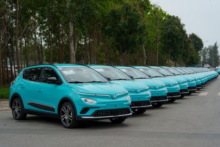 Người d&amp;ugrave;ng đ&amp;atilde; c&amp;oacute; thể trải nghiệm Taxi điện kể từ 14/4