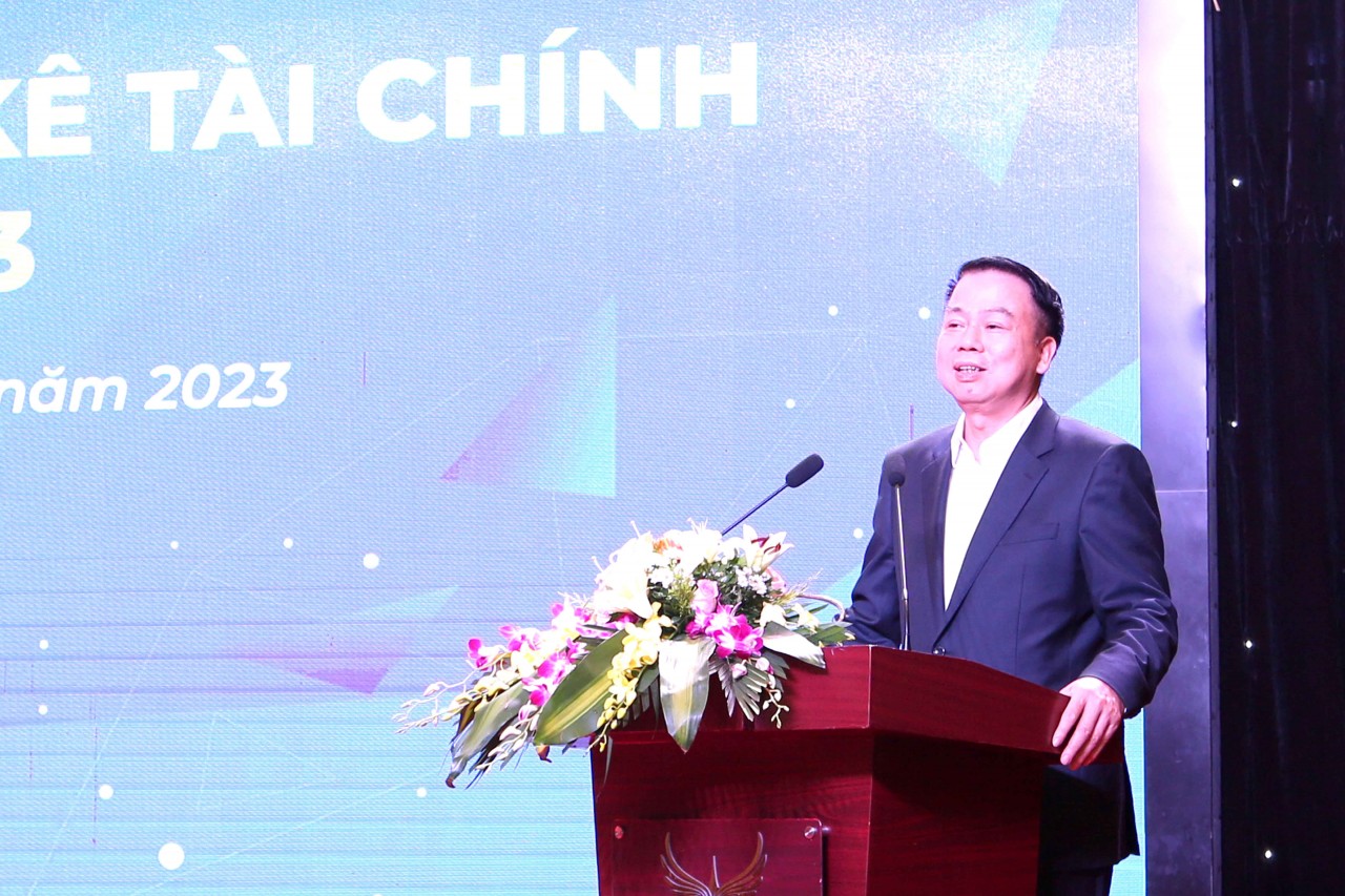 Thứ trưởng Bộ T&amp;agrave;i ch&amp;iacute;nh Nguyễn Đức Chi tại Hội nghị