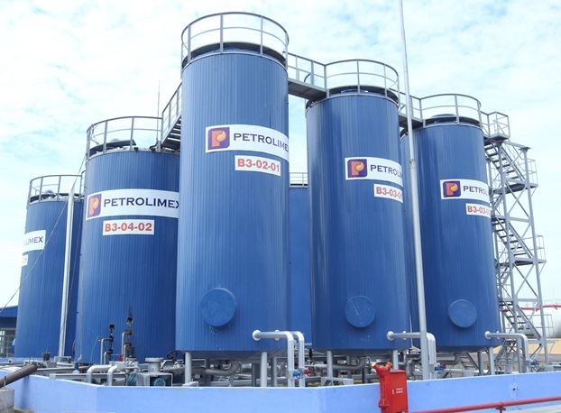 Xuất nhập khẩu Petrolimex đặt mục ti&amp;ecirc;u lợi nhuận 2023 đi l&amp;ugrave;i