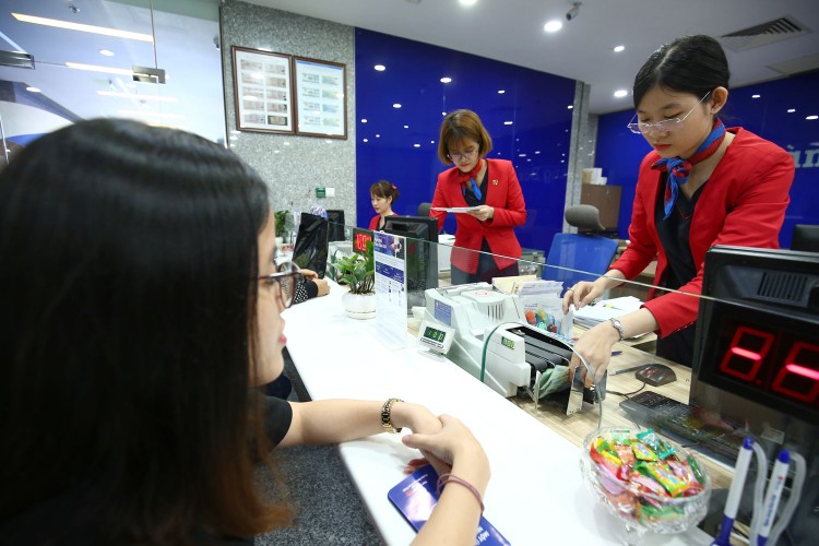 Quy định mới về sở hữu cổ phần của c&amp;aacute; nh&amp;acirc;n tại một ng&amp;acirc;n h&amp;agrave;ng