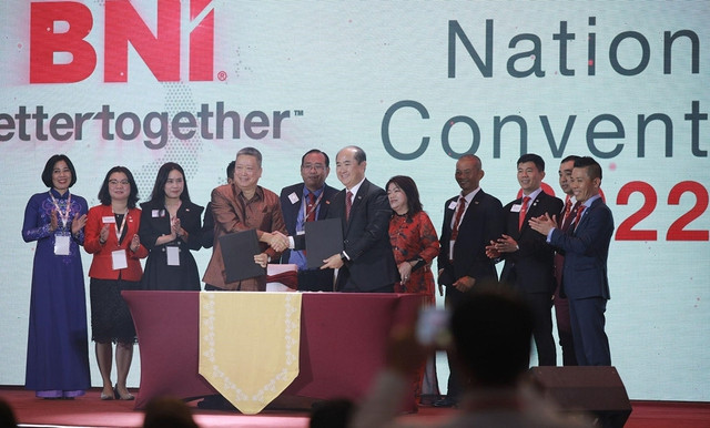 Hội ngộ đỉnh cao l&amp;agrave; sự kiện học tập, vinh danh, kết nối v&amp;agrave; x&amp;uacute;c tiến thương mại do BNI Việt Nam tổ chức