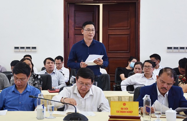 &amp;Ocirc;ng B&amp;ugrave;i Văn Quỳnh - Ph&amp;oacute; Chủ tịch Hiệp hội Du lịch tỉnh L&amp;agrave;o Cai tổng hợp những kh&amp;oacute; khăn, vướng mắc, đề xuất, kiến nghị của doanh nghiệp li&amp;ecirc;n quan đến đ&amp;oacute;n kh&amp;aacute;ch Trung Quốc.