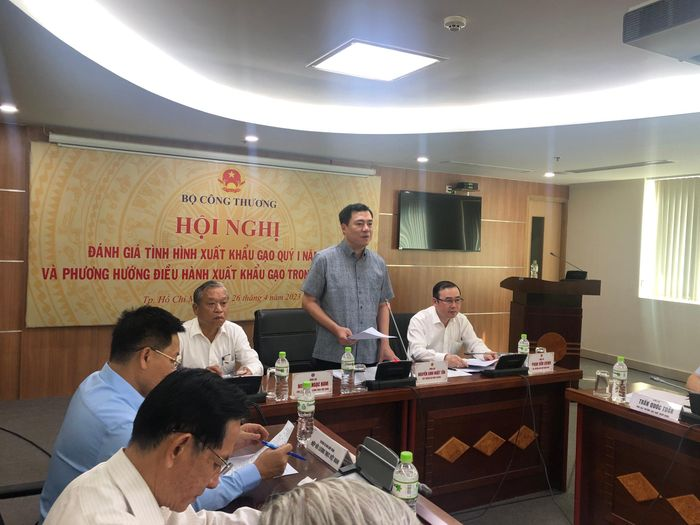 Hội nghị Đ&amp;aacute;nh gi&amp;aacute; t&amp;igrave;nh h&amp;igrave;nh xuất khẩu gạo qu&amp;yacute; I/2023 định hướng điều h&amp;agrave;nh kinh doanh gạo trong thời gian tới.