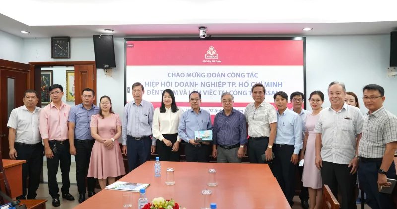 Hiệp hội doanh nghiệp TP.HCM (huba) thăm C&amp;ocirc;ng ty cổ phần kỹ nghệ s&amp;uacute;c sản (vissan)