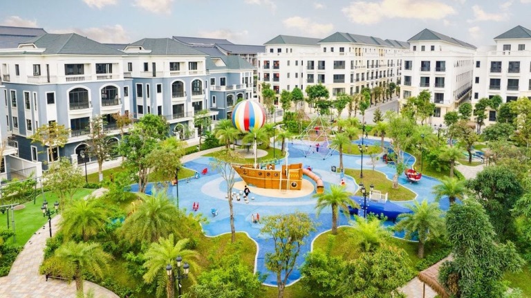 Vị tr&amp;iacute; si&amp;ecirc;u kết nối kế cận c&amp;aacute;c &amp;ldquo;tiện &amp;iacute;ch đại dương&amp;rdquo; gi&amp;uacute;p ph&amp;acirc;n khu San H&amp;ocirc; nhanh ch&amp;oacute;ng &amp;ldquo;lọt tầm ngắm&amp;rdquo; của kh&amp;aacute;ch mua ở thực v&amp;agrave; giới đầu tư