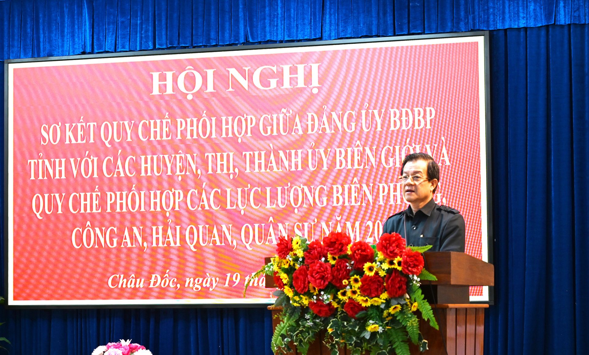 B&amp;iacute; thư Tỉnh ủy An Giang L&amp;ecirc; Hồng Quang ph&amp;aacute;t biểu chỉ đạo Hội nghị