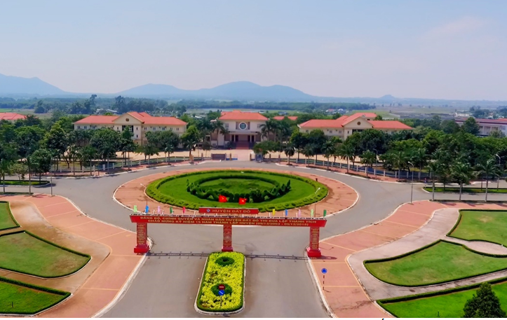 Việc s&amp;aacute;p nhập huyện Long Điền v&amp;agrave;o huyện Đất Đỏ v&amp;agrave; lấy trụ sở của huyện Đất ĐỎ l&amp;agrave;m nơi l&amp;agrave;m việc