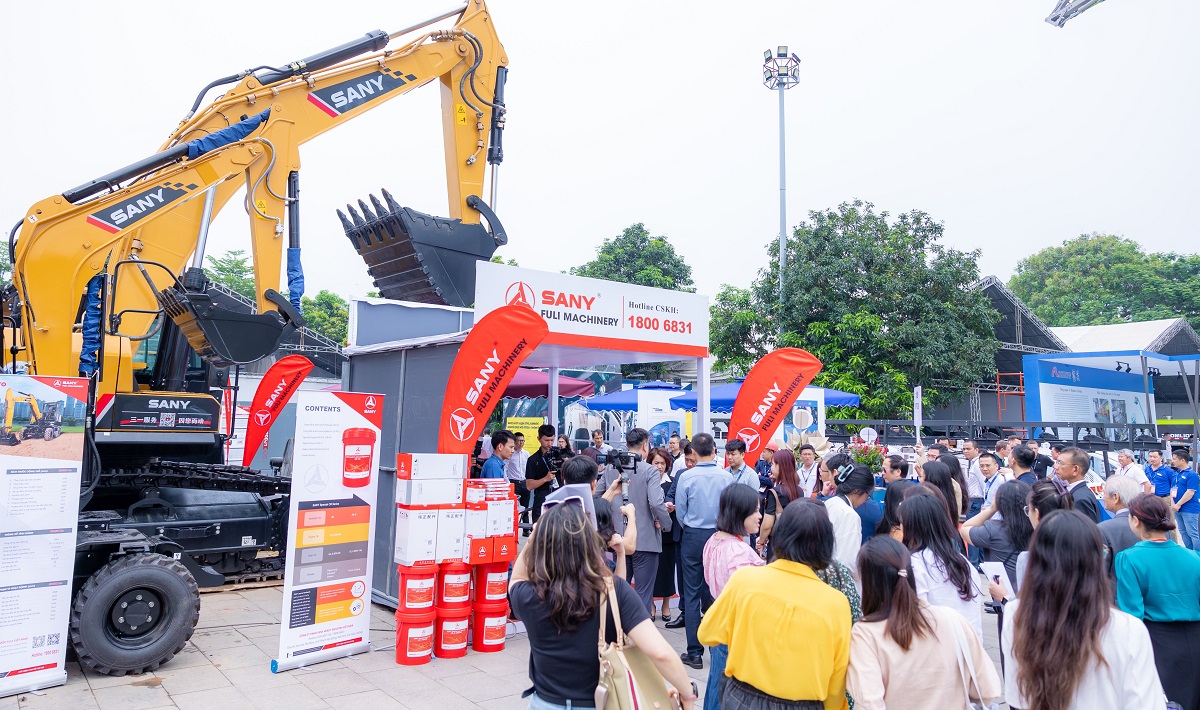 Khu vực triển l&amp;atilde;m ngo&amp;agrave;i trời