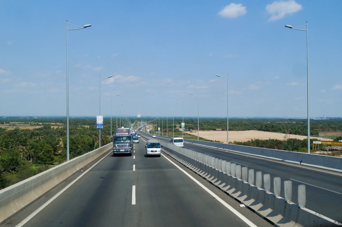 Cao tốc TP Hồ Ch&amp;iacute; Minh - Long Th&amp;agrave;nh