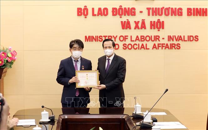 Ch&amp;uacute; th&amp;iacute;ch ảnh