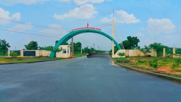 Louis Land lỗ quý thứ hai liên tiếp