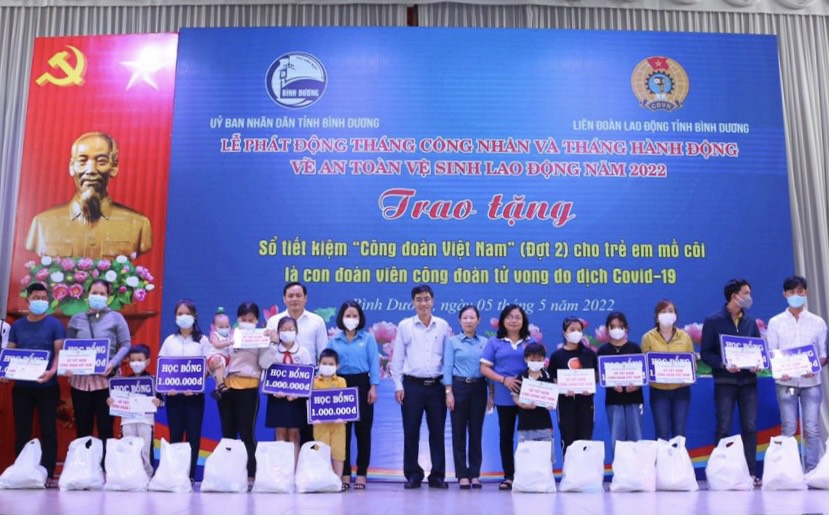 C&amp;ocirc;ng t&amp;aacute;c tuy&amp;ecirc;n truyền, gi&amp;aacute;o dục n&amp;acirc;ng cao nhận thức ch&amp;iacute;nh trị, tr&amp;igrave;nh độ học vấn, tay nghề, chăm lo, bảo vệ quyền v&amp;agrave; lợi &amp;iacute;ch hợp ph&amp;aacute;p, ch&amp;iacute;nh đ&amp;aacute;ng của CNLĐ.