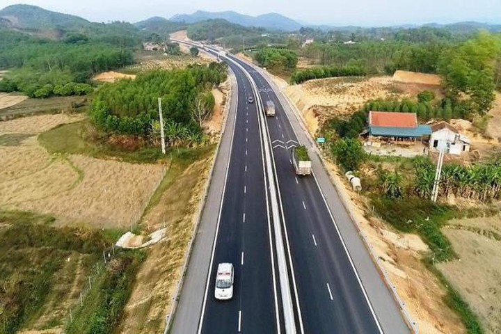 Bộ T&amp;agrave;i ch&amp;iacute;nh cho &amp;yacute; kiến đầu tư dự &amp;aacute;n cao tốc Sơn La-Điện Bi&amp;ecirc;n-Cửa khẩu T&amp;acirc;y Trang