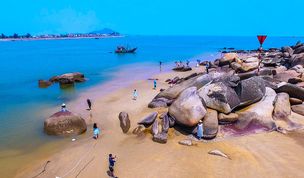 H&amp;agrave; Tĩnh quảng b&amp;aacute; văn h&amp;oacute;a - du lịch tại Ng&amp;agrave;y hội Du lịch TP Hồ Ch&amp;iacute; Minh