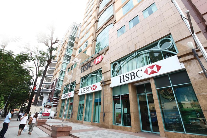 Theo b&amp;aacute;o c&amp;aacute;o của Ng&amp;acirc;n h&amp;agrave;ng HSBC Việt Nam, trong th&amp;aacute;ng 4, &amp;aacute;p lực lạm ph&amp;aacute;t của Việt Nam duy tr&amp;igrave; ở mức thấp trong khu vực ASEAN.