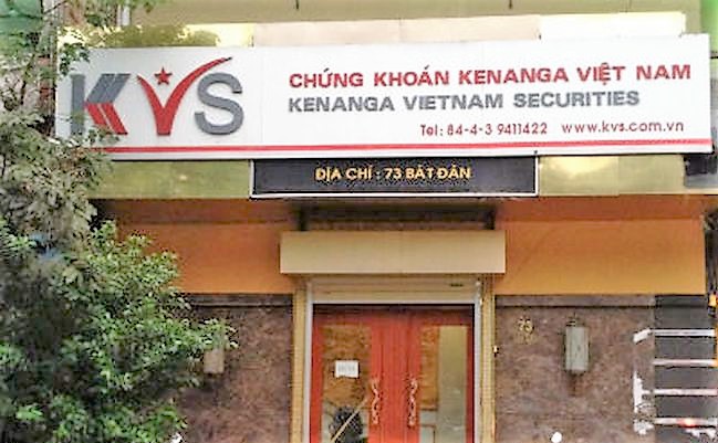 Xử phạt Tập đo&amp;agrave;n FLC, kiểm so&amp;aacute;t đặc biệt Chứng kho&amp;aacute;n Kenanga