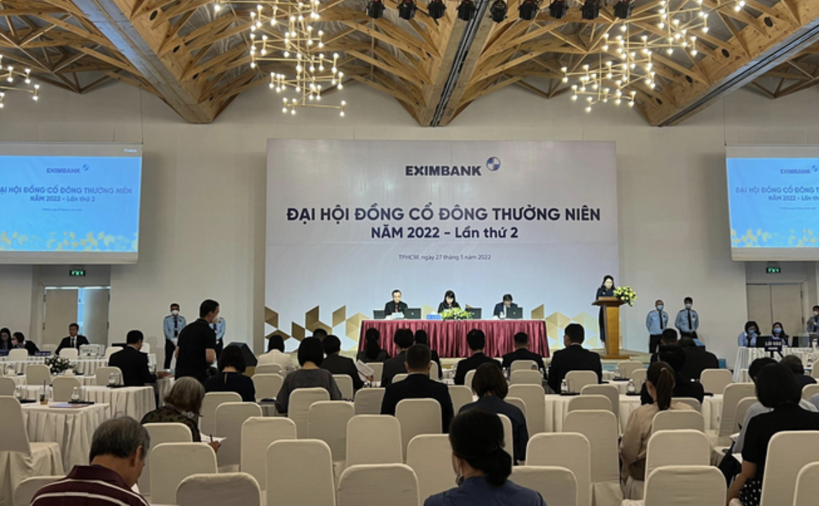 Đại hội cổ đ&amp;ocirc;ng ng&amp;acirc;n h&amp;agrave;ng Eximbank trong s&amp;aacute;ng 27/5