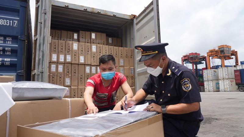 Kịp thời đồng h&amp;agrave;nh với doanh nghiệp chế xuất