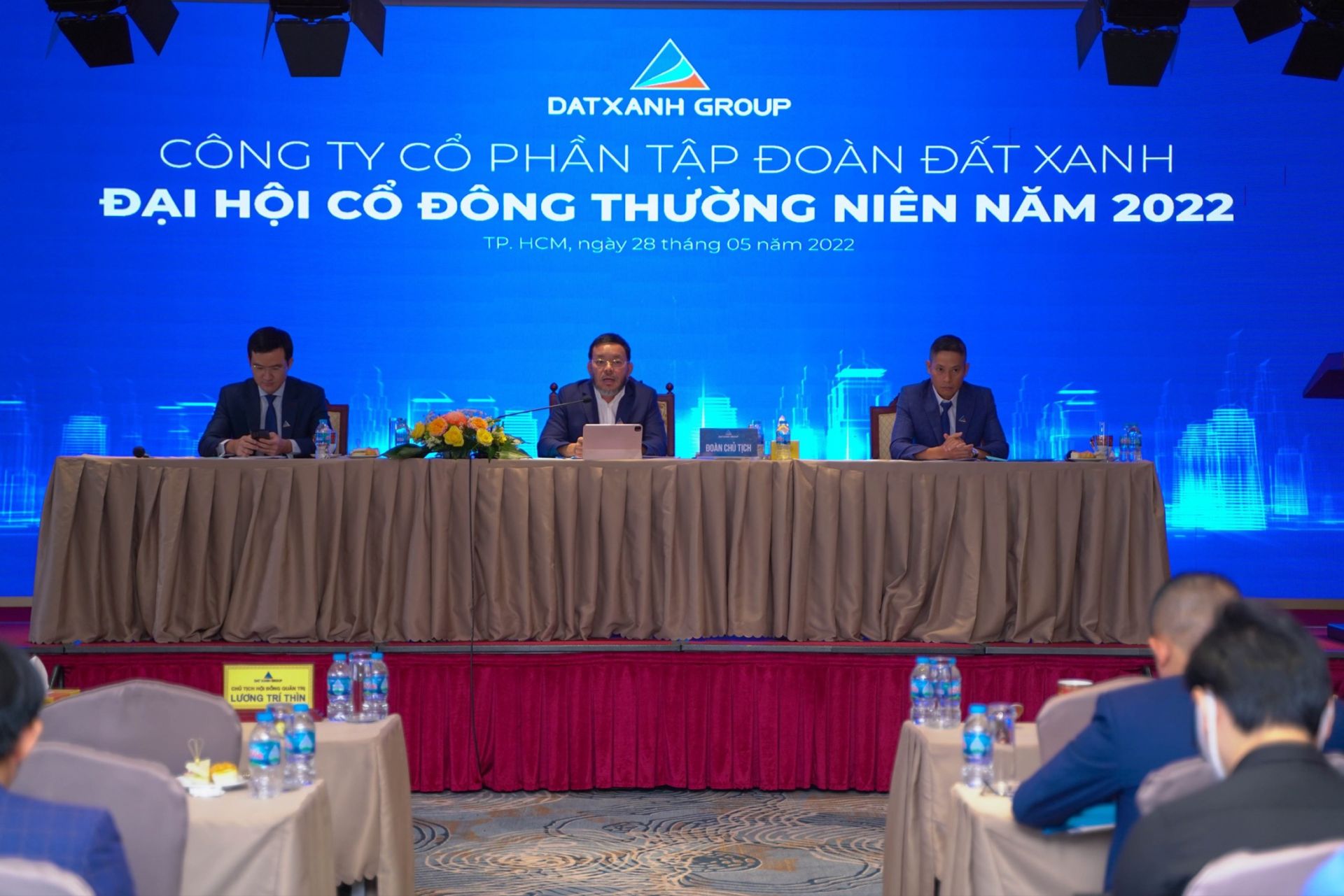 Ảnh: Ban Chủ tịch đo&amp;agrave;n điều h&amp;agrave;nh đại hội