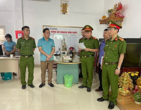 Thanh Hóa: Khởi tố một Giám đốc doanh nghiệp về tội sản xuất phân bón giả