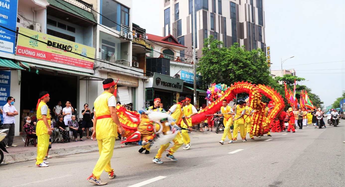 Lễ hội Đền Đ&amp;ocirc; được tổ chức trong c&amp;aacute;c ng&amp;agrave;y 14, 15, 16 th&amp;aacute;ng 3 &amp;acirc;m lịch hằng năm tại l&amp;agrave;ng &amp;ETH;&amp;igrave;nh Bảng, x&amp;atilde; Đ&amp;igrave;nh Bảng, th&amp;agrave;nh phố Từ Sơn, tỉnh Bắc Ninh