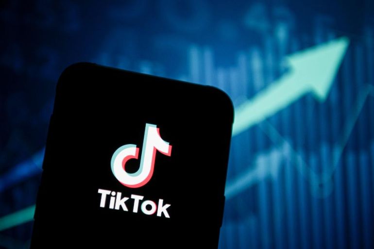 iệt Nam hiện xếp thứ 6 trong số 10 quốc gia c&amp;oacute; đ&amp;ocirc;ng người sử dụng TikTok nhất thế giới